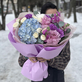 Букет с маттиолой